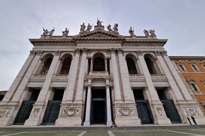 Celebrate Ancient Jubilee in Rome in the 4 Papal Basilicas - What the guide really does for you at each Holy Door stop