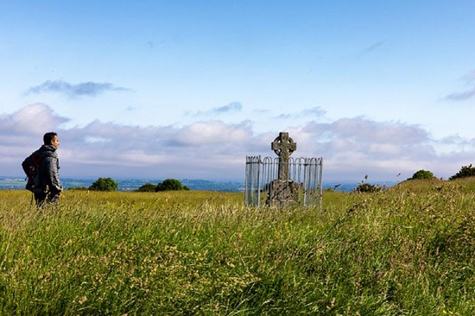 Celtic Boyne Valley & Ancient Sites Day Tour From Dublin - Loughcrew Cairns: Neolithic passage tombs and the stair-and-slope challenge