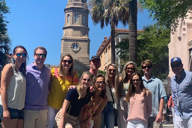 Charleston History Tour - Small Groups Only - History & Alleyways - Why the small group format changes everything