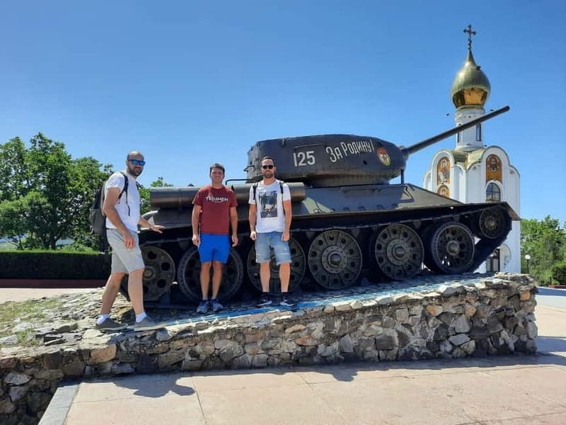 Chisinau: Discover Soviet Heritage of Transnistria - Your guide and driver team: why language and small groups matter