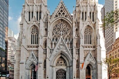 Christmas in New York: Private Holiday History Tour - Meeting at Herald Square Park and setting your route