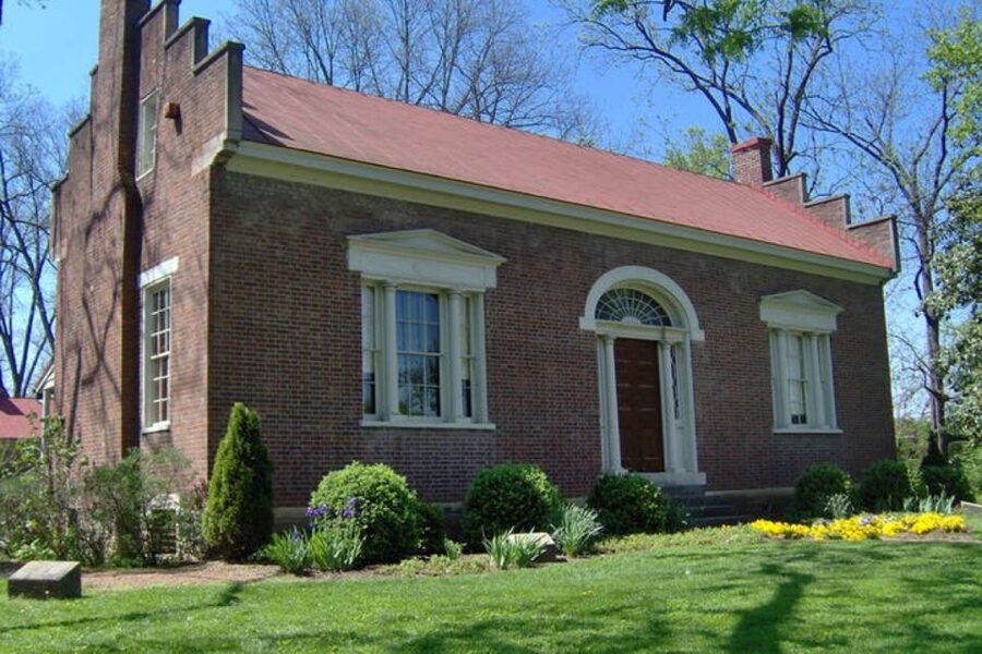 Civil War History Tour – The Battle of Franklin, Tennessee - The Bullet Holes and Cannonball Impacts You Actually Go Looking For