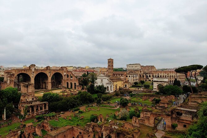 Colosseum & Ancient Rome Guided Walking Tour - Guide quality can make or break the experience
