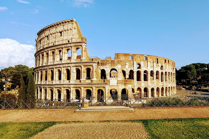 Colosseum & Ancient Rome Guided Walking Tour - Palatine Hill in 45 minutes: Rome’s start, right where the elites built