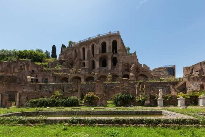 Colosseum & Ancient Rome Private: Women History Guided Tour - Palatine Hill palaces: power, residence, and the women tied to them