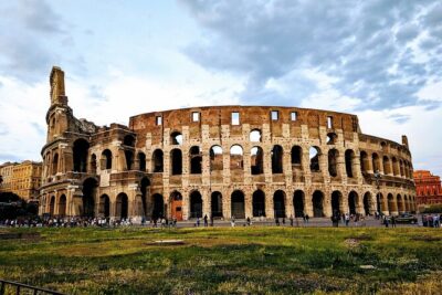 Colosseum and Ancient Rome Small Group Tour in Rome - Getting started at Piazza del Colosseo: the part people mess up