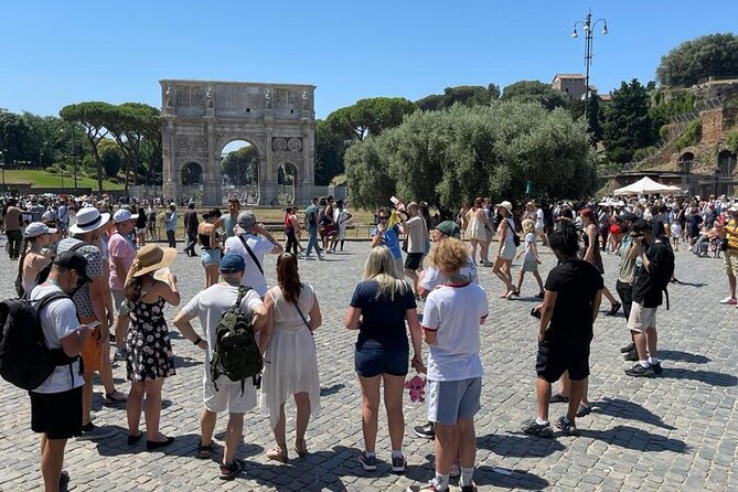 Colosseum Arena Floor & Ancient Rome Tour - Small-group size, tour duration, and how to stay on schedule