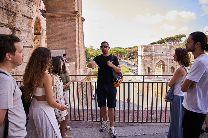 Colosseum, Roman Forum & Palatine Hill Guided Tour - Stop 2: Palatine Hill’s Imperial Palace Ruins and Big Views