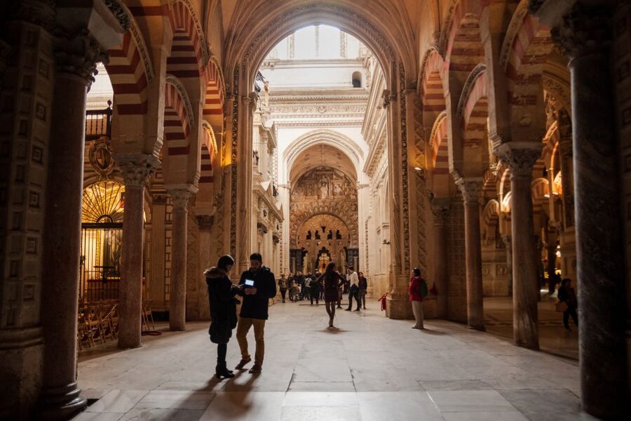Córdoba: Skip-the-Line Great Mosque-Cathedral History Tour - Mezquita-Catedral: a real-life architectural plot twist