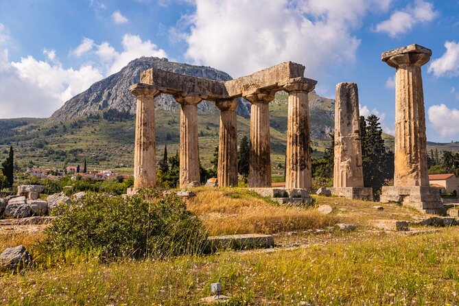 Corinth Canal, Mycenae & Nafplion Premium Tour with Expert Guide - Mycenae village lunch: taverna time and a needed breather