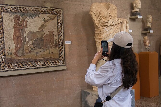 Corinth Canal, Mycenae & Nafplion Premium Tour with Expert Guide - Syntagma Square: a short Athens reset point