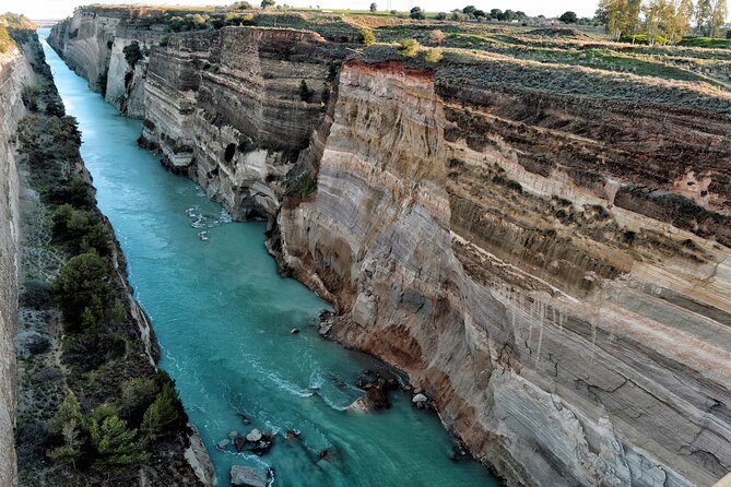 Corinth Canal, Mycenae & Nafplion Premium Tour with Expert Guide - Getting there: meeting near Acropolis and riding with Wi‑Fi