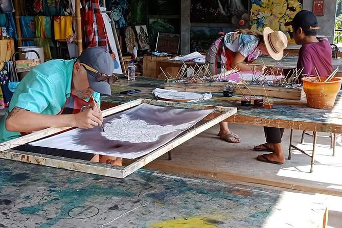 Crafting Heritage Batik Painting Workshops - Pace and Comfort: Snacks, Water, and a Casual Studio Rhythm