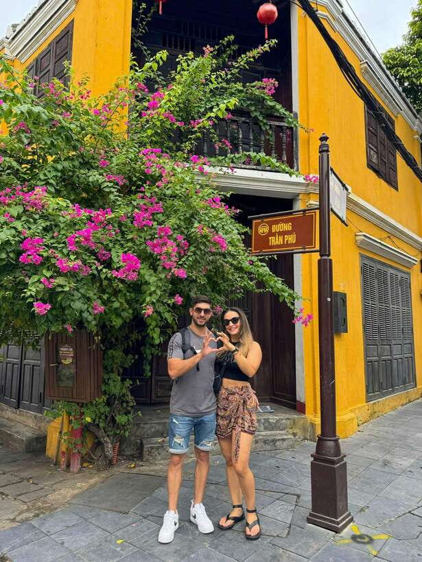 Da Nang: Full-day My Son Sanctuary And Hoi An Heritage Tour - Lotus Pagoda and 66 Bạch Đằng: Quiet Spiritual Stops and a Dance Show