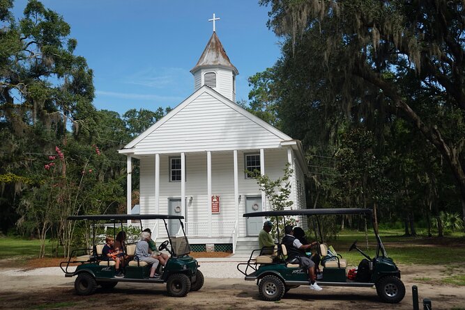 Daufuskie Island Guided History Tour from Hilton Head - Golf cart touring on an undeveloped island side
