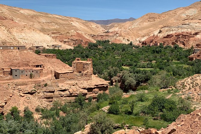 Day Trip from Marrakech to the ancient Kasbah Ait Ben Haddou & Telouet valley - High Atlas viewpoint stop: the quick break that makes photos better