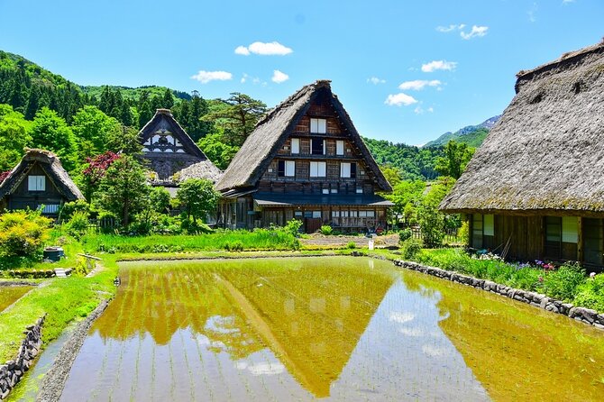 Departing from Takayama [Regular sightseeing bus] World Heritage Sites Shirakawago and Gokayama Ainokura - Stop 1: Ainokura Gassho Community in Gokayama (A Quiet Start)
