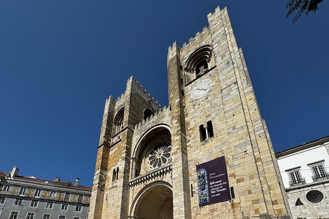 Discover Ancient Lisbon of Tuk Tuk with a local guide - Entering Lisbon Cathedral and Not Missing the 1755 Story