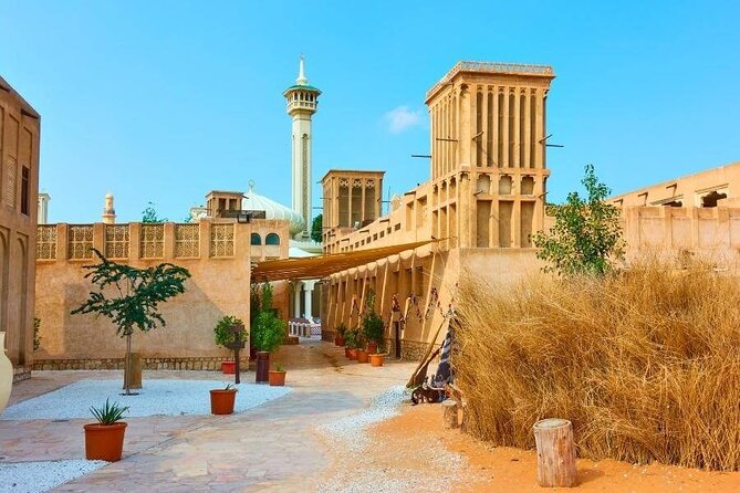 Discover Heart of Dubai's Old Town, Heritage, Abra & Souqs - Gold Souk Maze: How the Covered Walkways Work for Shopping