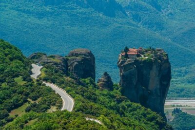 Discover Meteora's Monastic Heritage: Personalized Private Tour - The Meteora plan: active monasteries, hidden corners, and short walks