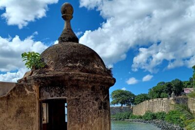 Discover Old San Juan Rich Heritage - Walking the Old San Juan arc from Parque de las Palomas to El Morro