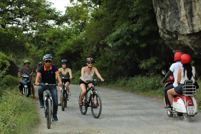 Discover Trang An Natural World Heritage, Bich Dong Pagoda, Cycling Day Tour - Hanoi pickup to Ninh Binh: morning flow that keeps stress low