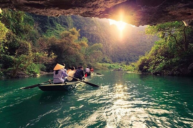 Discover Trang An Natural World Heritage, Bich Dong Pagoda, Cycling Day Tour - Bich Dong Pagoda: more than stairs and viewpoints