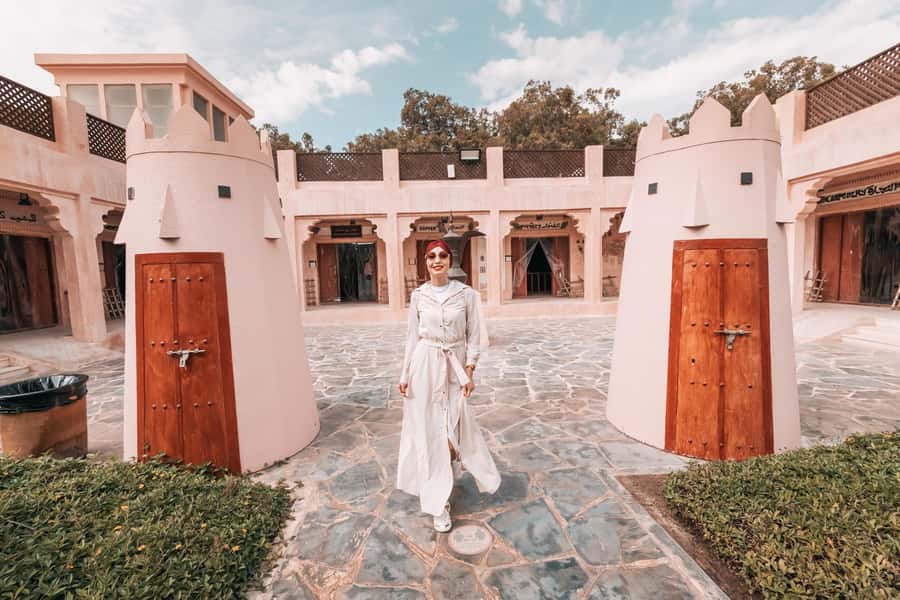 Dubai: Abu Dhabi Grand Mosque, Palace, and Heritage Village - Key highlights at a glance
