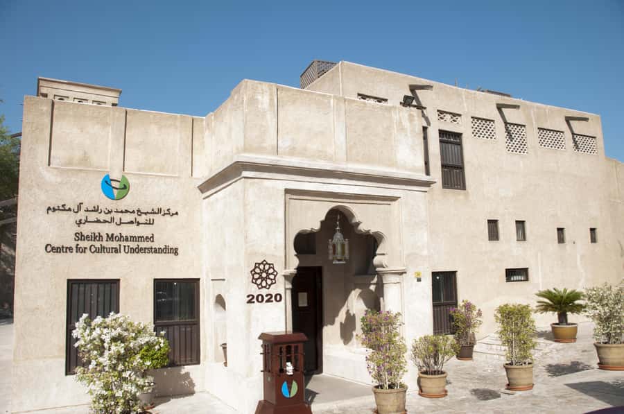 Dubai: Al Fahidi Historical District Heritage Tour - Should you book the Dubai Al Fahidi Historical District Heritage Tour?