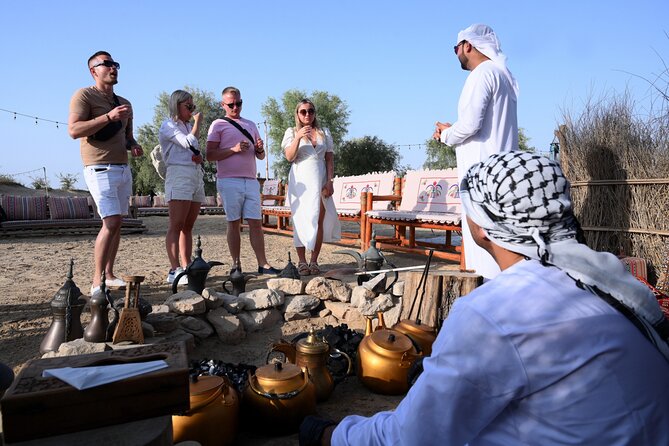 Dubai: Morning Heritage Safari by Vintage G Class & Al Marmoom Oasis - Stop 2: Riding the vintage 1980s Mercedes G-Class through Al Marmoom