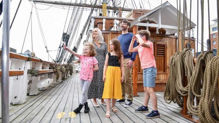 Dublin: Jeanie Johnston Tall Ship Irish Famine History Tour - Practical tips so you get the most from the 50 minutes
