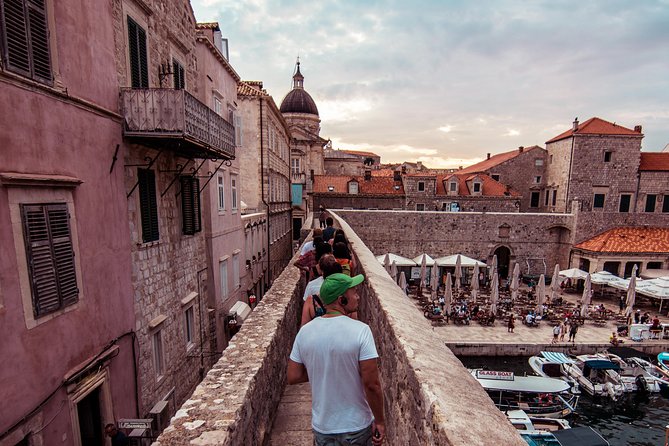 Dubrovnik: Ancient City Walls & Wars Walking Tour - Stairs, fitness level, and heat: who this tour is best for