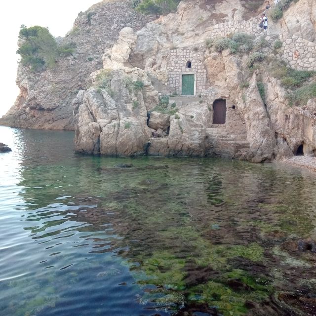 Dubrovnik: Historical Tour with Game of thrones details - Finishing at Pile Square: Where the Tour Lets You Keep Exploring