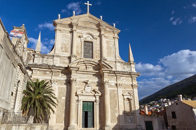 Dubrovnik History Tour + Local Shop Experience (Small Group) - Buza Bars, Onofrio Fountain, and Franciscan Monastery Stops