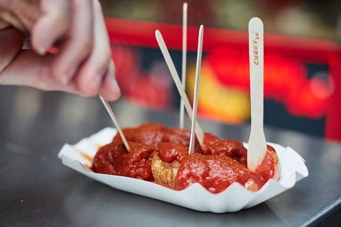 East Berlin Food & History Tour with Eating Europe - Guides make or break it, and here that’s the main strength