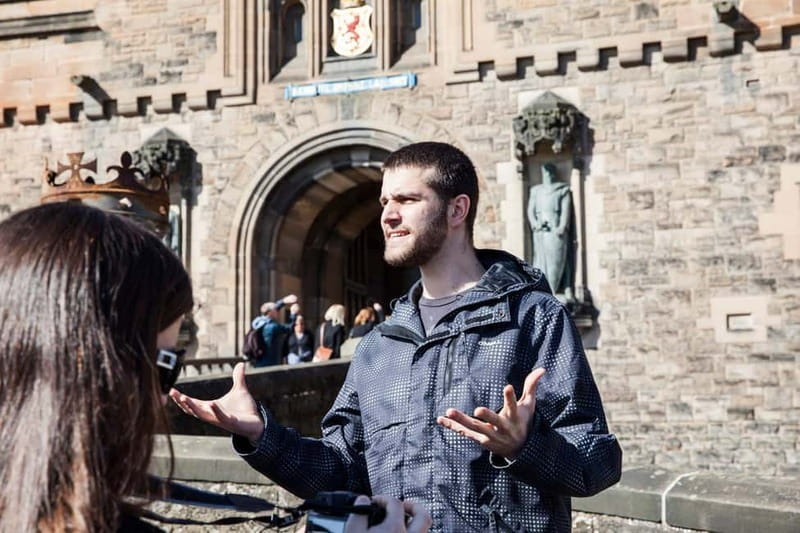 Edinburgh: Edinburgh Castle Guided History Tour with Tickets - From Adam Smith to Castle Rock: the 90-minute plan that saves time