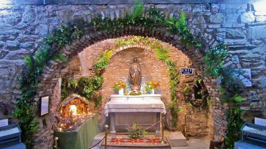 Ephesus Ancient City Highlight Tour For Cruisers - Selçuk Stop: Photo Time and the Saint John Basilica Ruins