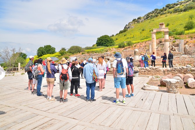Ephesus Ancient City & House of Mary Guided Small Group Tour - Stop 2: Ephesus Museum and the Setup for the Ancient City