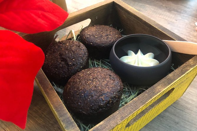 Estonian food, drinks and history tour - Drinks and snacks: how to think about what’s included