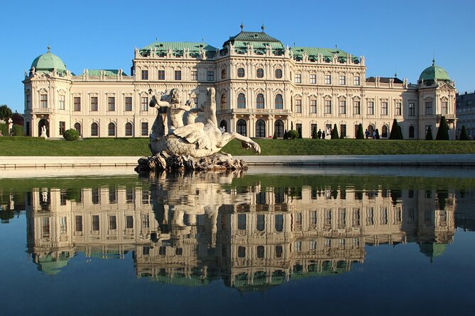 Exciting history tour and discovery of Vienna's secrets - Stop 2: Mozart House and the composer geography of Vienna