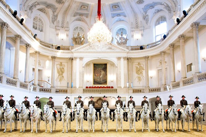 Exciting history tour and discovery of Vienna's secrets - Stop 3: Spanish Riding School and the Lipizzan stallions, UNESCO style