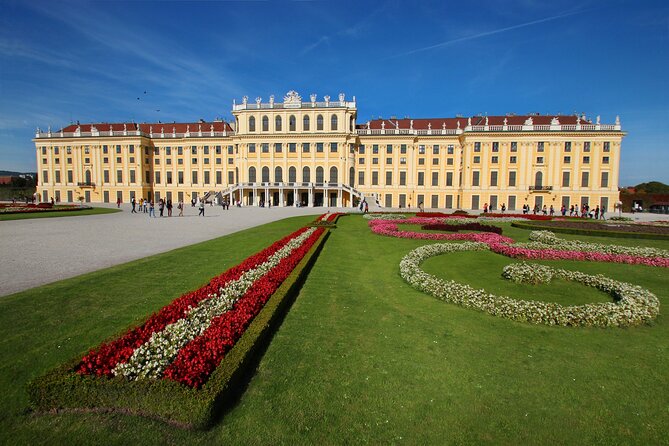 Exciting history tour and discovery of Vienna's secrets - Stop 5: Ringstrasse architecture walk—museums, parliament, and the grand boulevard mindset