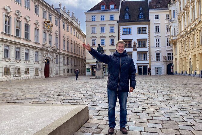 Exciting history tour and discovery of Vienna's secrets - The time window (2 to 8 hours) and how to choose the right length