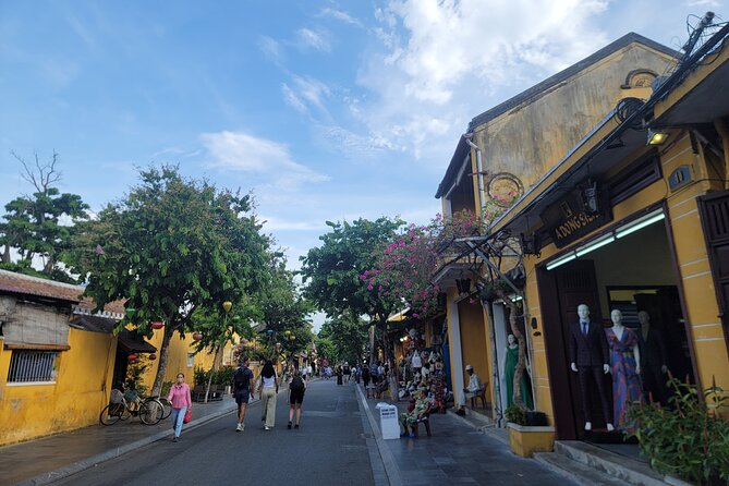 Explore Hoi An ancient town and local villages with a local guide - Hoi An Ancient Town: Fujian Assembly Hall, markets, and lantern street navigation