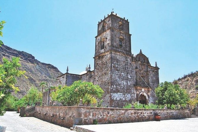 Explore San Javier Mission, Lunch, Walk & Historical Tour - The Sierra de la Giganta drive: nature, plants, and a few wow moments