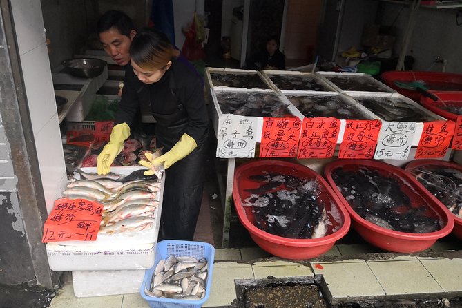 Explore Shanghai Ancient Downtown with Authentic Local Food - Shanghai Duolun Road Cultural Celebrities Street: Book Shops, Galleries, and Concession Echoes