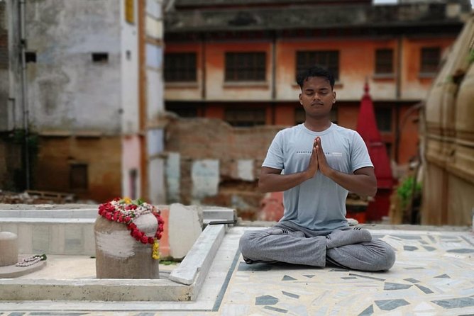 Explore Varanasi’s heritage - Meet Manjeet Sahani: the local connection that changes everything