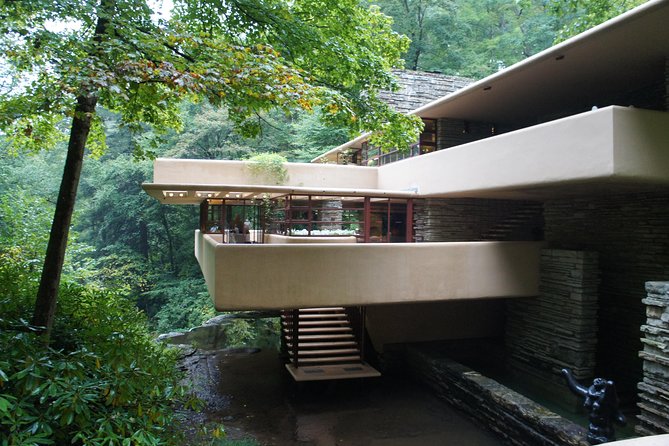 FALLINGWATER - America's UNESCO World Heritage Masterpiece! - Why Fallingwater is different from any other Wright stop