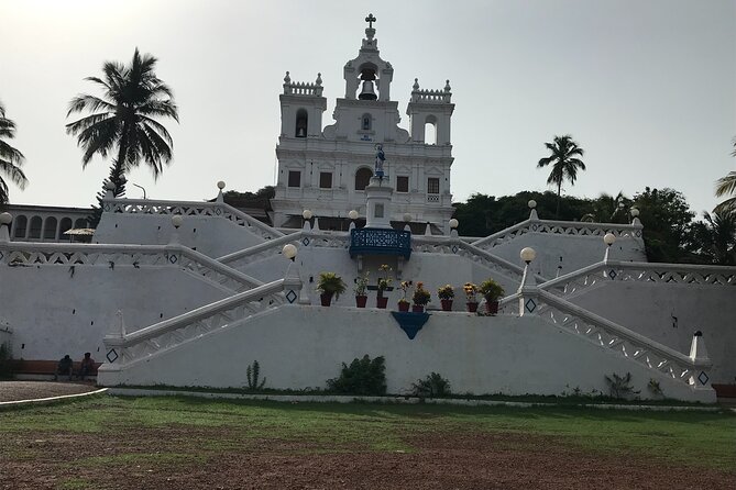 Fontainhas Heritage Walk With Guide Mario - Stop 1: Patto Colony and the Old Patto Bridge area