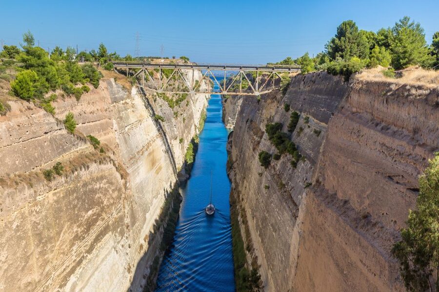 From Athens: Ancient Corinth Day Trip with Canal & VR Guide - Your 3 hours at the ruins: how to pace it